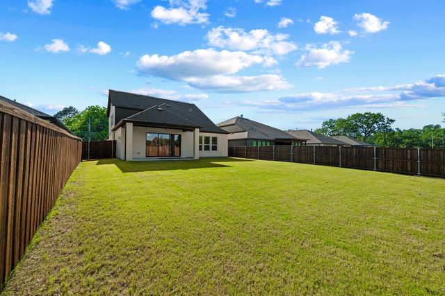 117 Paxton Circle, Arlington, TX 76013