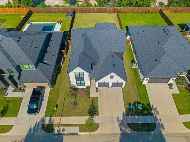 117 Paxton Circle, Arlington, TX 76013