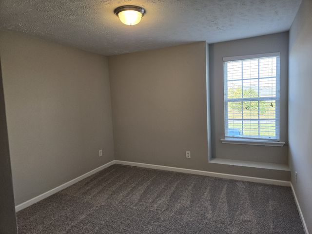 2612 Fran Dr, Murfreesboro, TN 37129