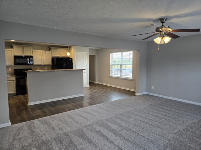 2612 Fran Dr, Murfreesboro, TN 37129