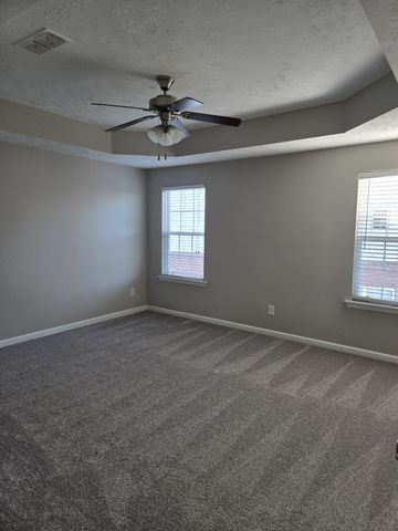 2612 Fran Dr, Murfreesboro, TN 37129