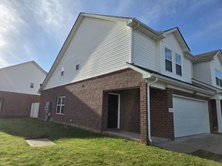 2612 Fran Dr, Murfreesboro, TN 37129