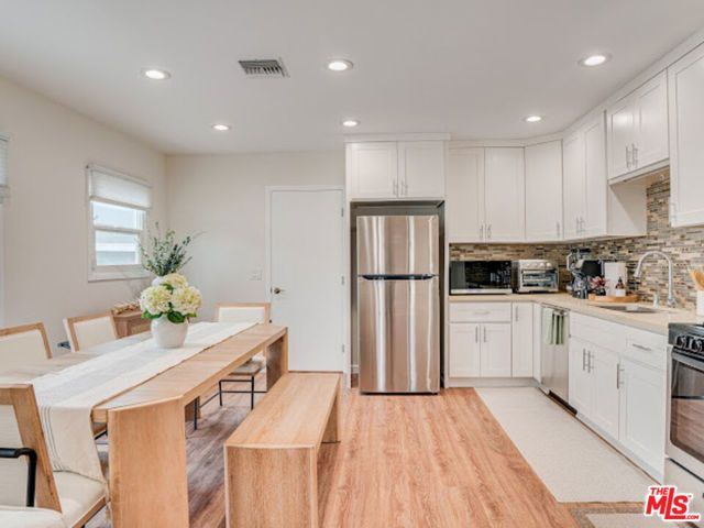 1836 Lake Street, Glendale, CA 91201