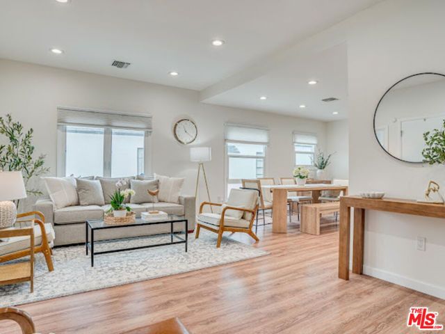 1836 Lake Street, Glendale, CA 91201