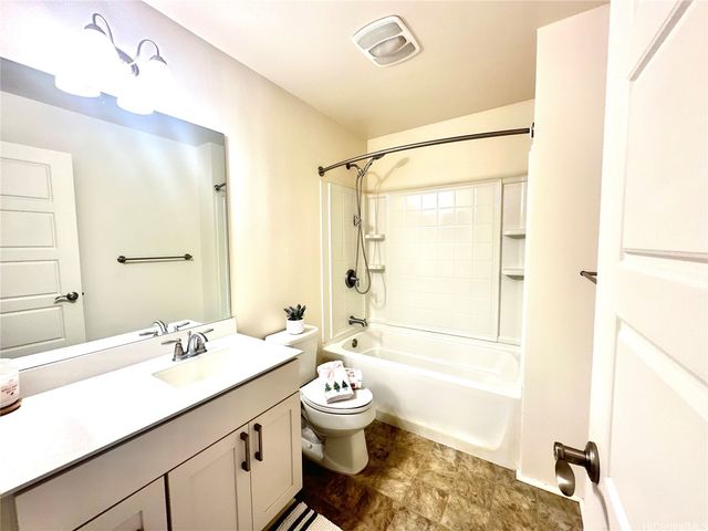 91-3633 Kauluakoko Street 303, Ewa Beach, HI 96706