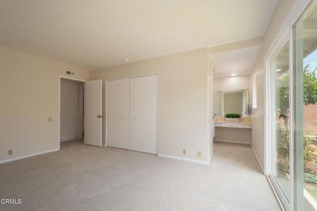1034 Red Oak Place, Camarillo, CA 93010