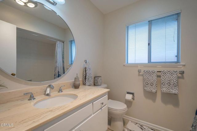 1034 Red Oak Place, Camarillo, CA 93010