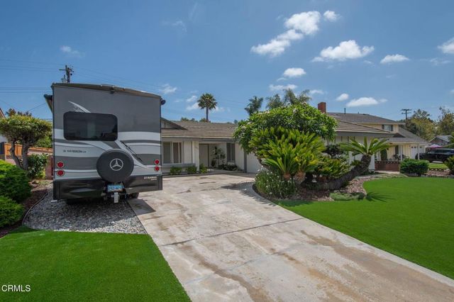 1034 Red Oak Place, Camarillo, CA 93010