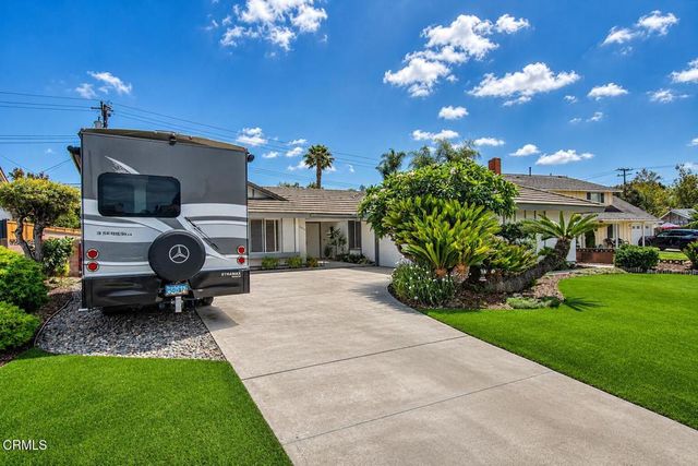 1034 Red Oak Place, Camarillo, CA 93010