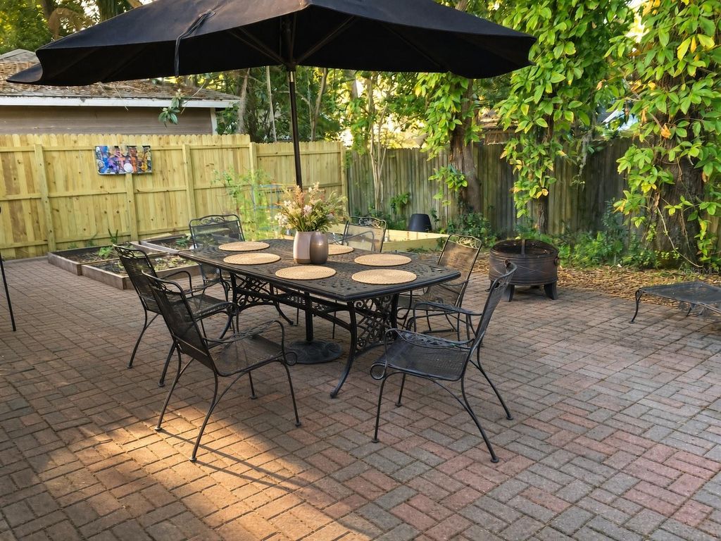 Image 9 of property listing at 1515 E CENTRAL BOULEVARD, Orlando, FL 32801