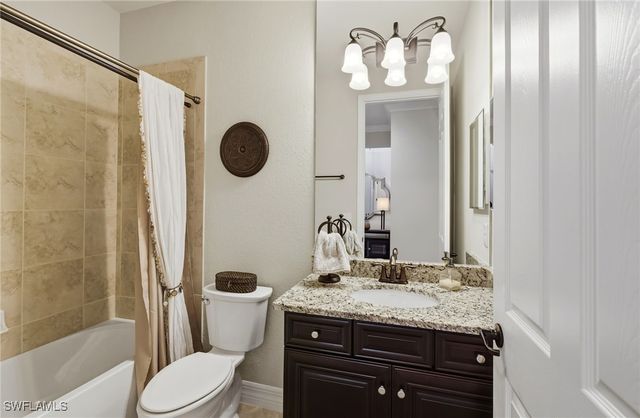 28517 Westmeath CT, Bonita Springs, FL 34135