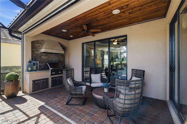 28517 Westmeath CT, Bonita Springs, FL 34135