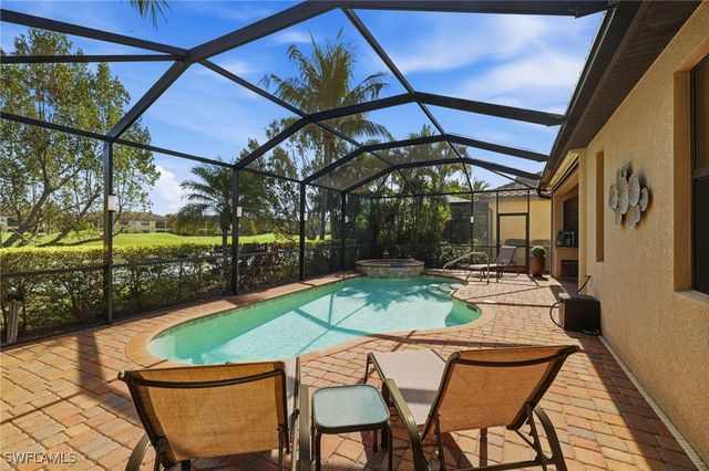 28517 Westmeath CT, Bonita Springs, FL 34135