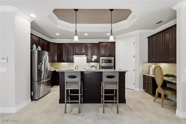 28517 Westmeath CT, Bonita Springs, FL 34135