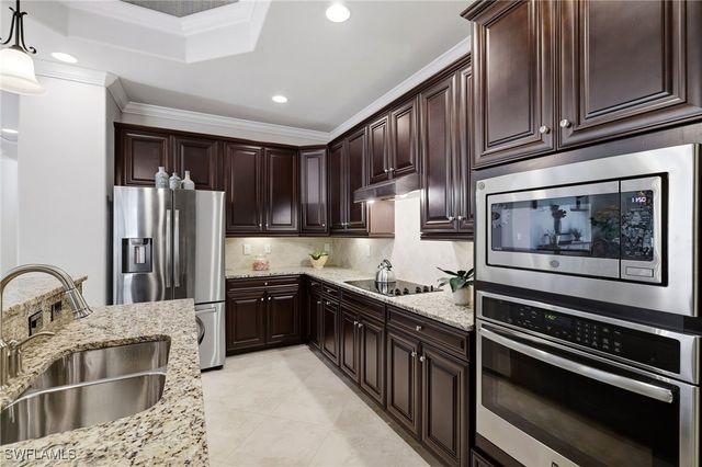 28517 Westmeath CT, Bonita Springs, FL 34135