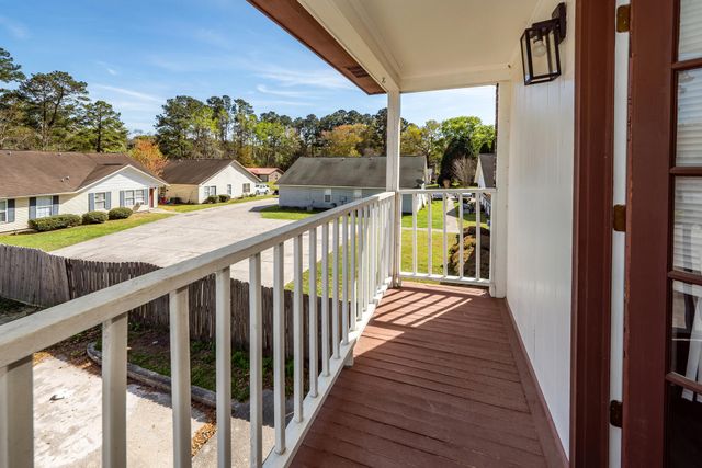 120 Colonial Court, Summerville, SC 29483