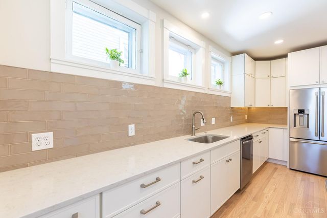 2217 Monroe Avenue, Norwood, OH 45212