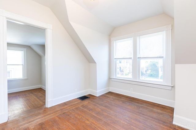 2217 Monroe Avenue, Norwood, OH 45212