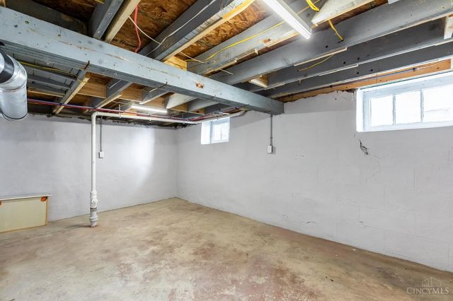 2217 Monroe Avenue, Norwood, OH 45212