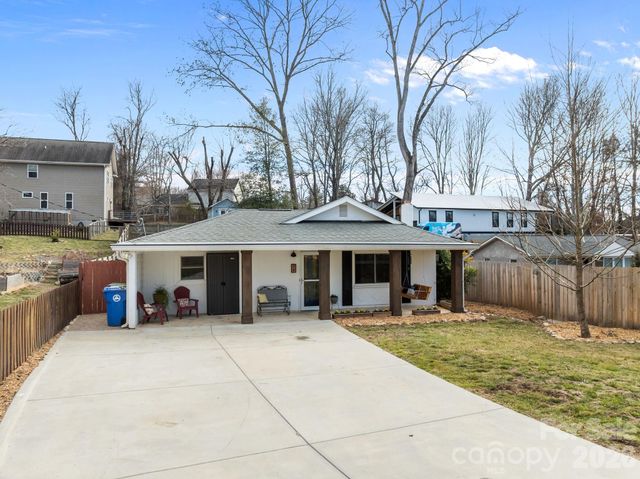 79 Bellevue Road, Asheville, NC 28803