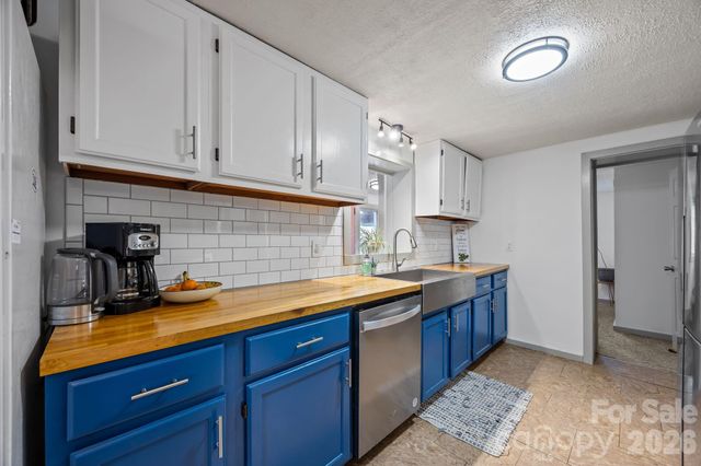 79 Bellevue Road, Asheville, NC 28803