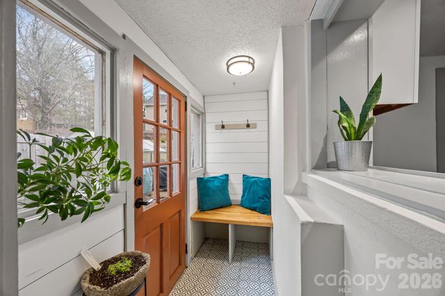 79 Bellevue Road, Asheville, NC 28803