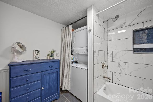 79 Bellevue Road, Asheville, NC 28803