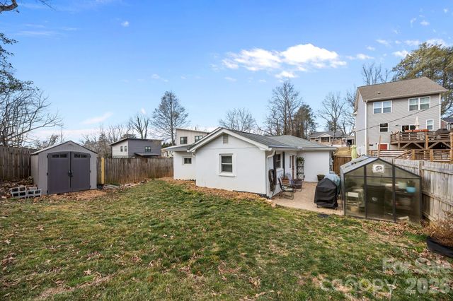 79 Bellevue Road, Asheville, NC 28803