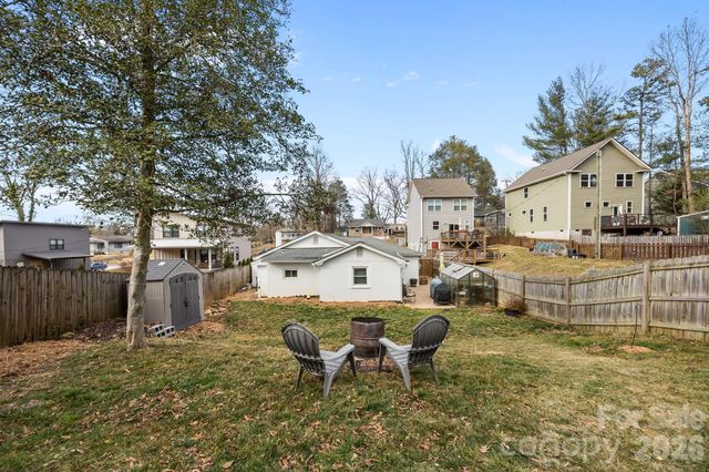 79 Bellevue Road, Asheville, NC 28803