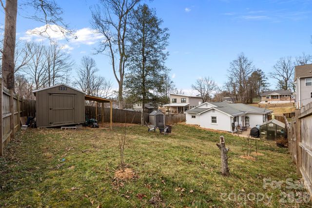 79 Bellevue Road, Asheville, NC 28803