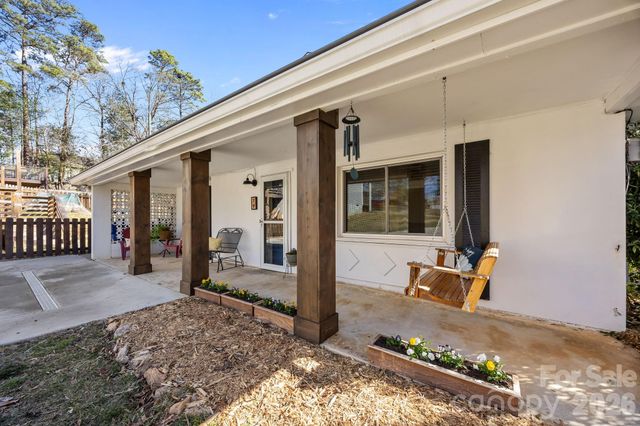 79 Bellevue Road, Asheville, NC 28803