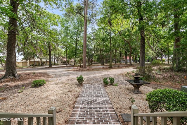54 Broad River Road, Ridgeland, SC 29936