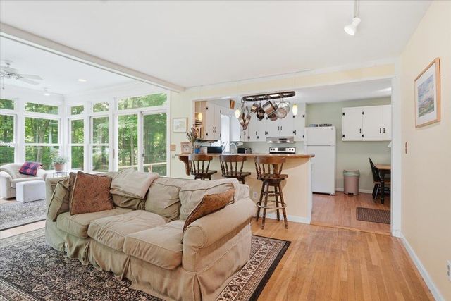 490 Juniper Ridge, Shelburne, VT 05482