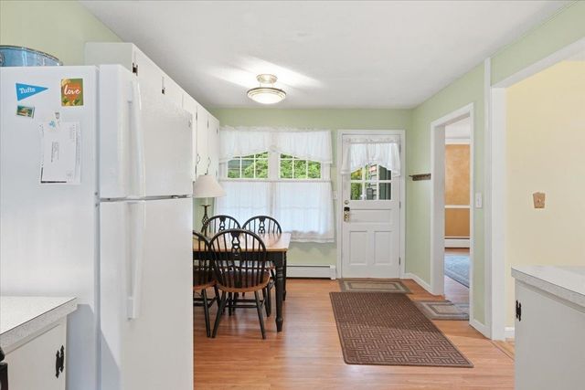 490 Juniper Ridge, Shelburne, VT 05482