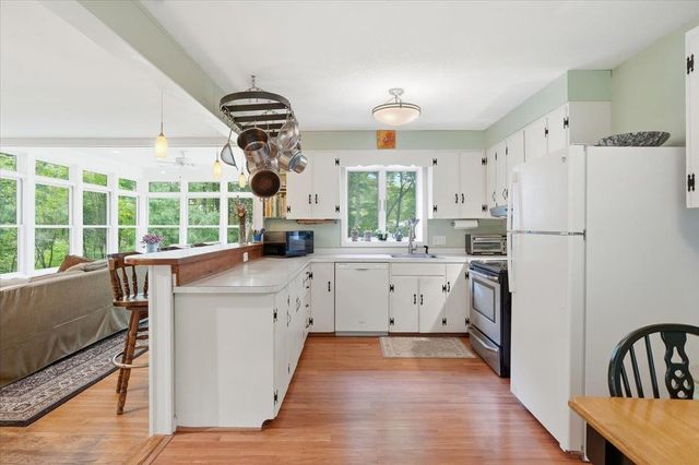 490 Juniper Ridge, Shelburne, VT 05482