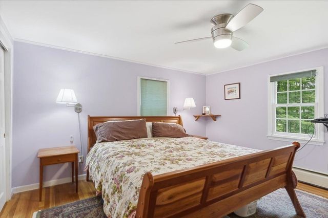 490 Juniper Ridge, Shelburne, VT 05482