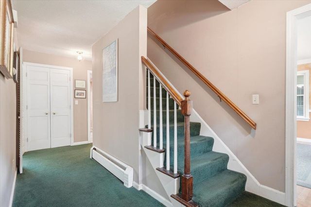 490 Juniper Ridge, Shelburne, VT 05482