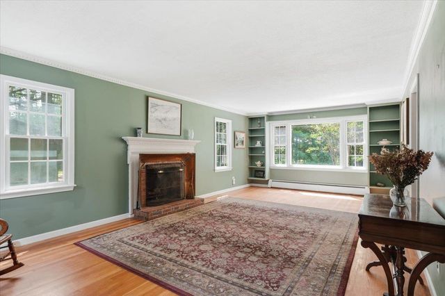 490 Juniper Ridge, Shelburne, VT 05482