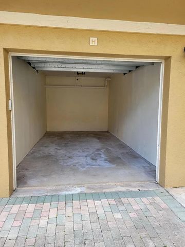 751 N Pine Island Road, Plantation, FL 33324