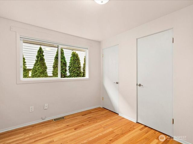 8706 13th Avenue NW, Seattle, WA 98117