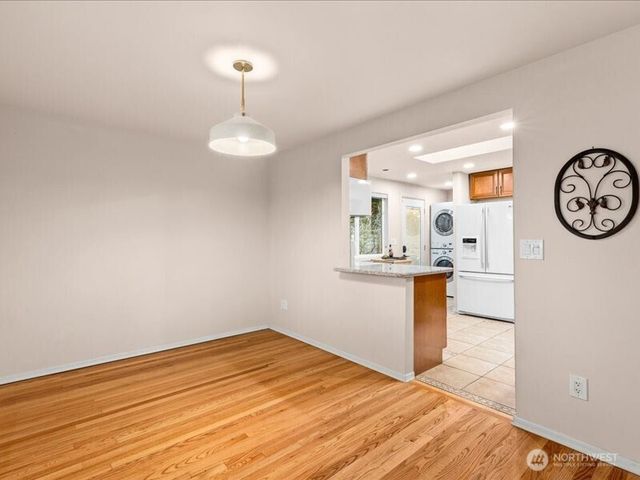 8706 13th Avenue NW, Seattle, WA 98117