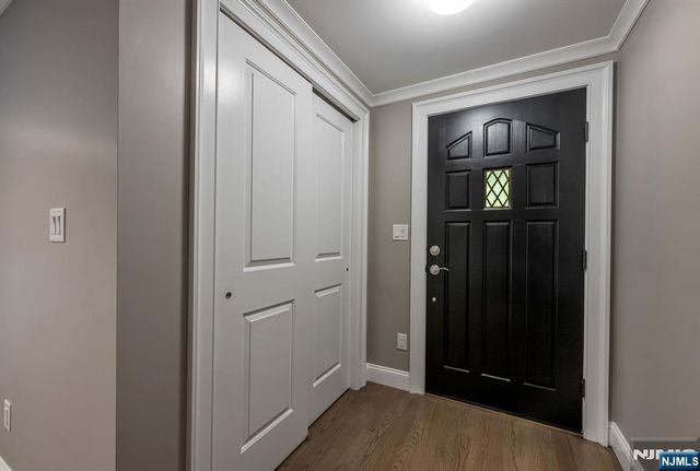 8 Macbeth B, Waldwick, NJ 07463