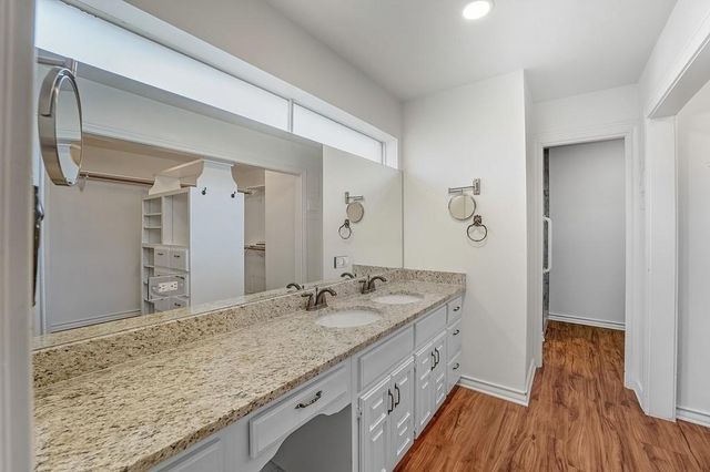 640 S College Street, La Grange, TX 78945