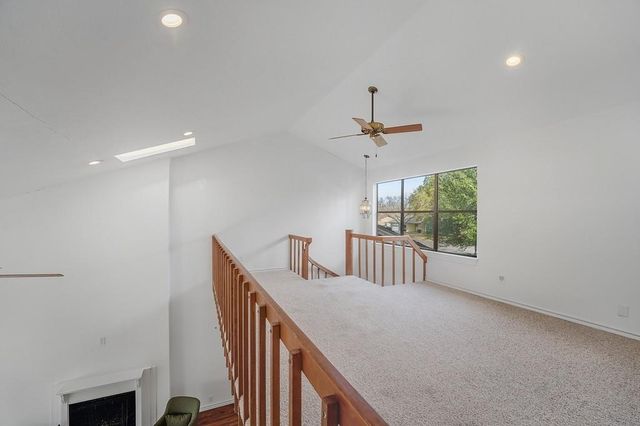 640 S College Street, La Grange, TX 78945