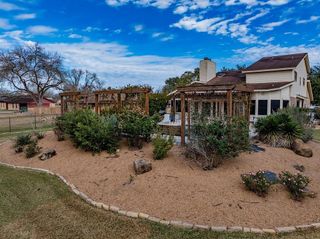 640 S College Street, La Grange, TX 78945