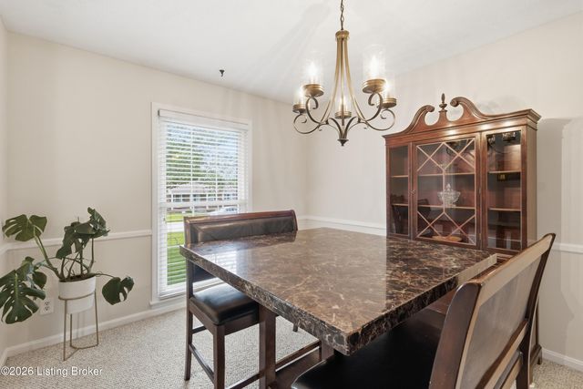 4713 Longborough Ct, Jeffersontown, KY 40299