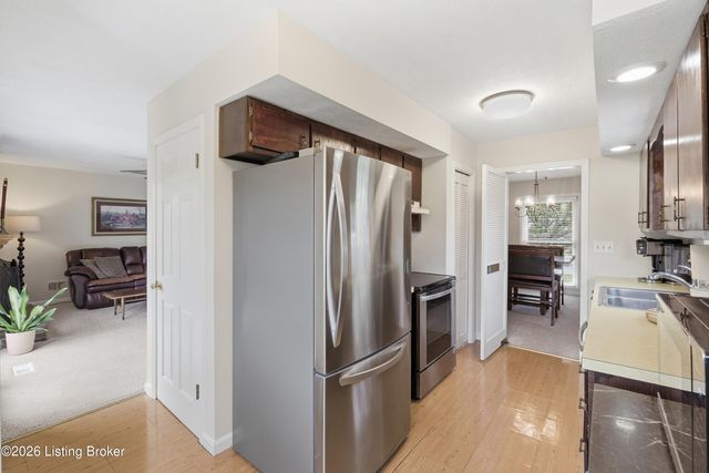 4713 Longborough Ct, Jeffersontown, KY 40299