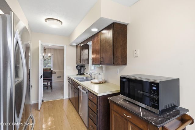 4713 Longborough Ct, Jeffersontown, KY 40299