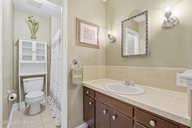 4713 Longborough Ct, Jeffersontown, KY 40299