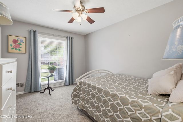 4713 Longborough Ct, Jeffersontown, KY 40299